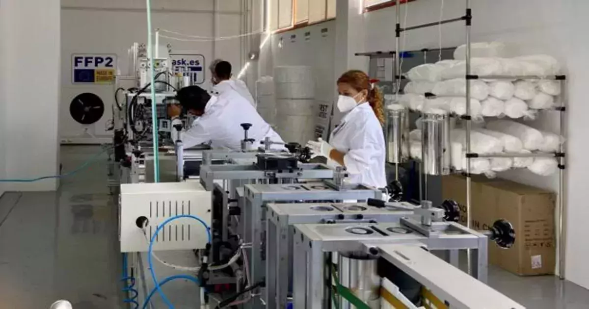 EuropaPress.es: La primera fábrica de mascarillas gallega comenzará a operar en 10 días